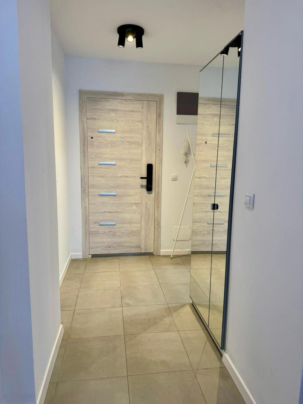 Apartmán Cez Studio Mamaia Nord Năvodari Exteriér fotografie